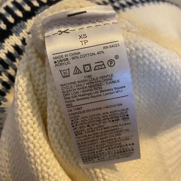GAP White and Blue Winter Turtleneck Sweater - Picture 4 of 8